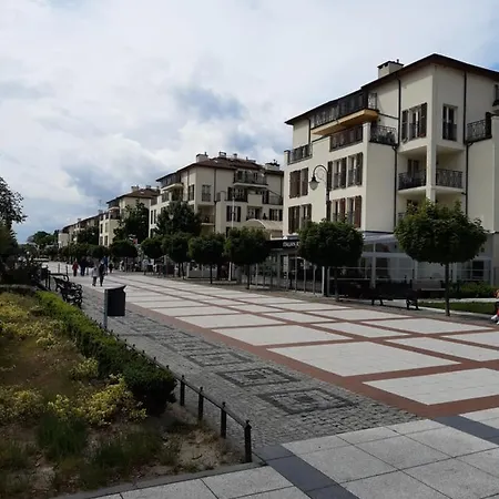 Apartamento Cesarski Agnes Z Oddzielna Sypialnia, Parking *