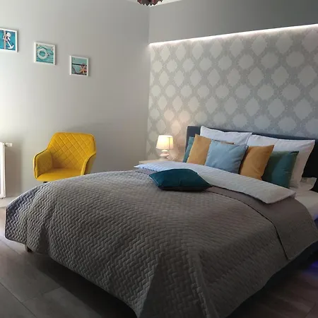Apartment Cesarski Agnes Z Oddzielna Sypialnia, Parking Swinoujscie