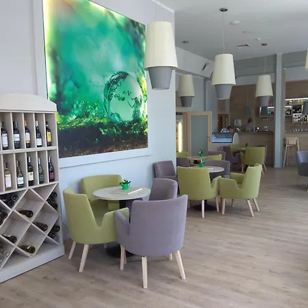 Apartamento Cesarski Agnes Z Oddzielna Sypialnia, Parking *