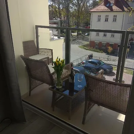 Apartamento Cesarski Agnes Z Oddzielna Sypialnia, Parking